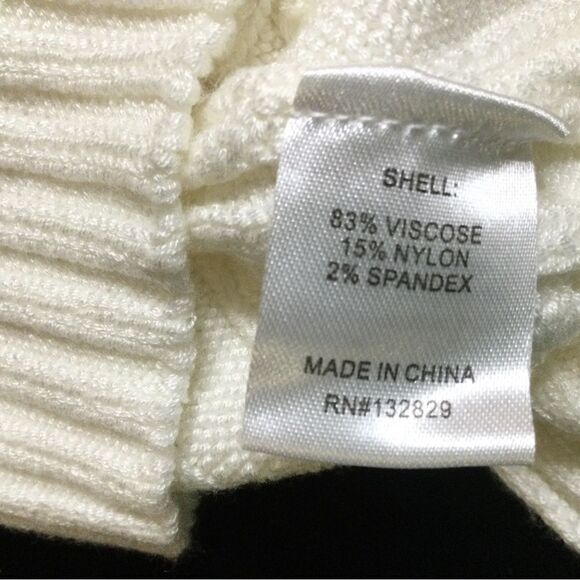 SUPERDOWN Revolve Turtleneck    - Picture 8 of 8